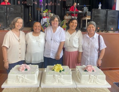 Votos Perpétuos das Irmãs Genoye Lipa, ss.cc. e Dulce María Mera, ss.cc. (Peru)